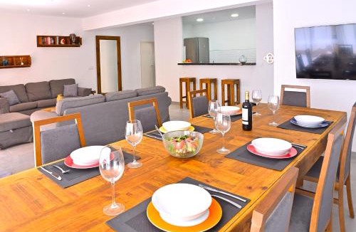 Ensanche Diputacion Apartment | Stay In Incity