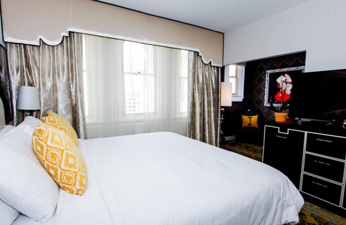 Kalorama Heights Hotel | Stay in Spacious, Timeless Room w/Unique Charm Near DC Landmarks