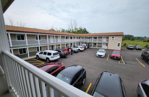 Niagara Falls Apartment | Stay Inn Niagara Falls Vacation Studios