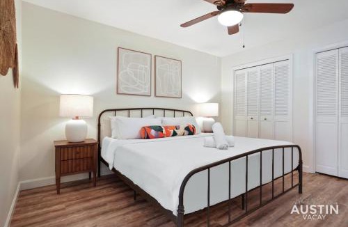Northwest Hills Village House | Stay Longer in Austin King Suite and Poolside Fun!