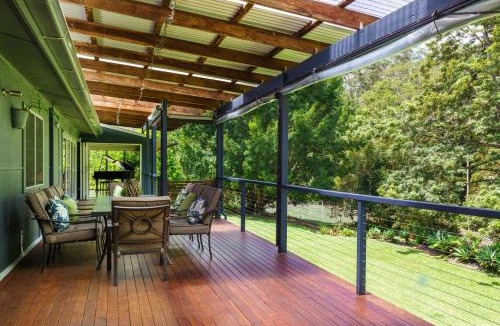 North Maleny Cabin | Stay @ LP Montville