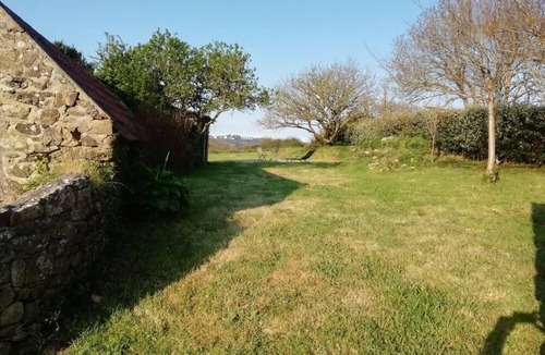Cleden-Cap-Sizun House | Stay near Pointe du Raz & Beach