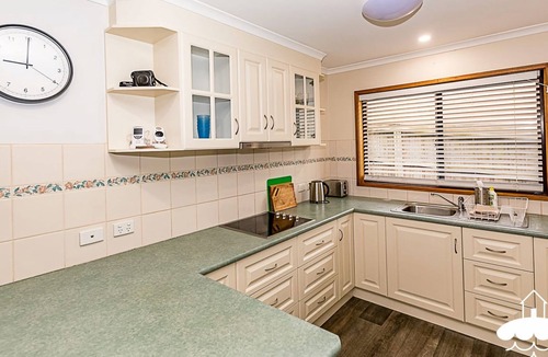Leongatha House | Stay on Callaway, Leongatha