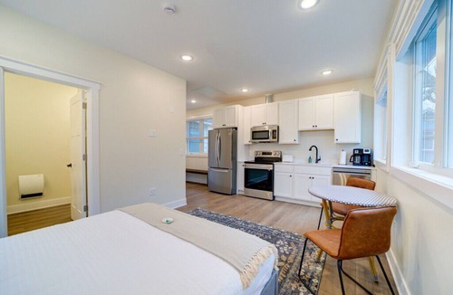 Nelson Apartment | Stay on Clay - Suite #3