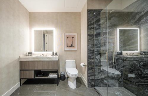 Rush and Division Hotel | Stay One Chicago