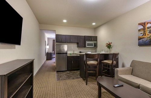 Hopewell Hotel | Stay-Over Suites