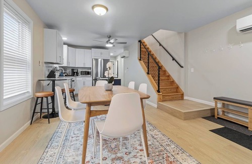 Front Park House | Stay & Play: New 3BR, Hot Tub + Games