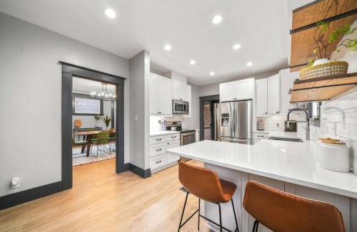 Sunnyside House | Stay Portland - Fresh Belmont Charmer - 95 WalkScore
