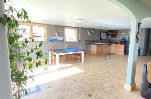 Chouteau County House | Stay Rural