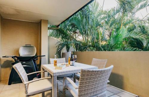 Woolgoolga Apartment | Stay Seaside Beach St