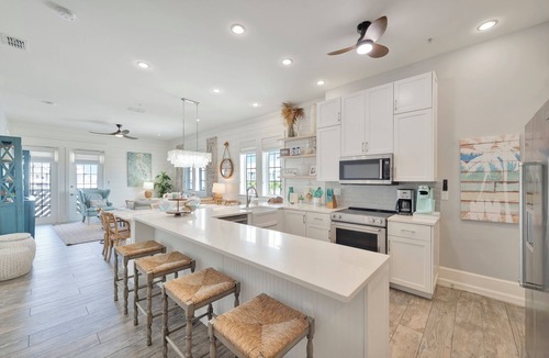 Cinnamon Shore Condo | Stay@'Seaside Cabana' w/Coastal Chic Style+Many Amenities@Cinnamon Shore