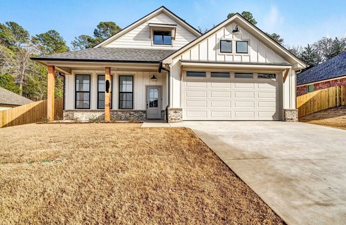 Tyler House | STAY TYLER @ Faulkner- amazing location