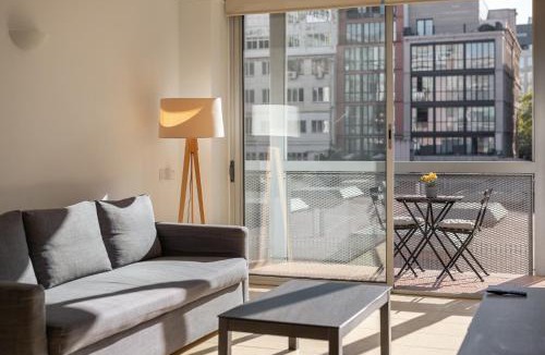 Dreta de l'Eixample Apartment | Stay Unique Apartments Pau Claris con piscina