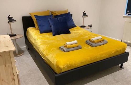 Bootle House | Stay With Empire - Waller Street