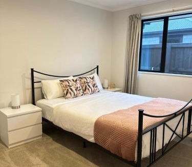 Rolleston House | Stay with the Singhs