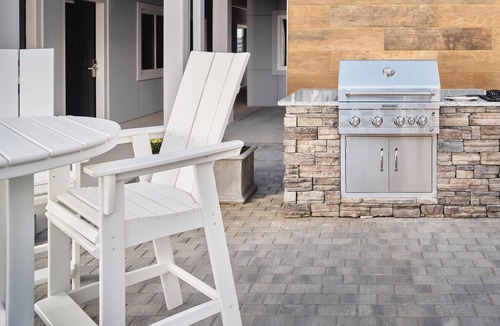 Webster Apartment | stayAPT Suites Houston NASA Clear Lake