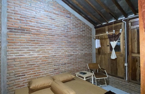 Bangunjiwo House | StayBareng di Kasongan