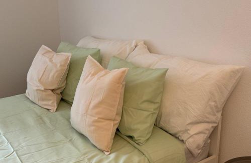 Matthaus House | StayBC Room center & Baselcard