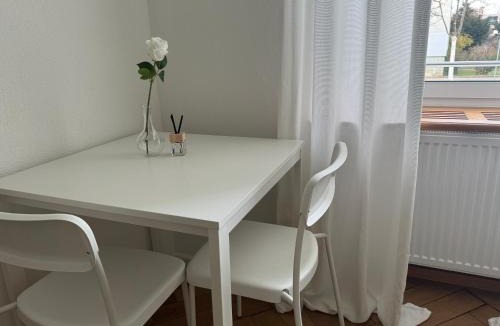 Matthaus House | StayBC Room center & Baselcard