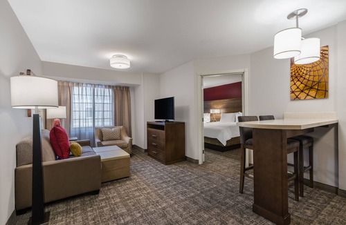 Midtown Anchorage Hotel | Staybridge Suites Anchorage by IHG