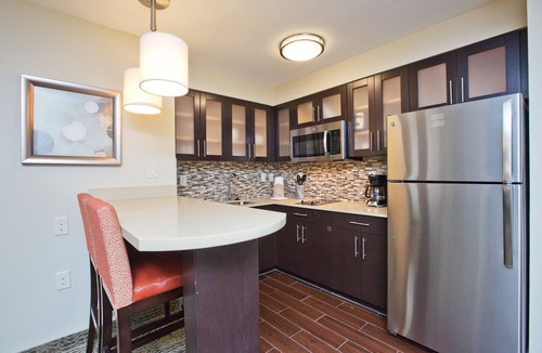 Sweetbriar Hotel | Staybridge Suites Austin South Interstate Hwy 35 by IHG