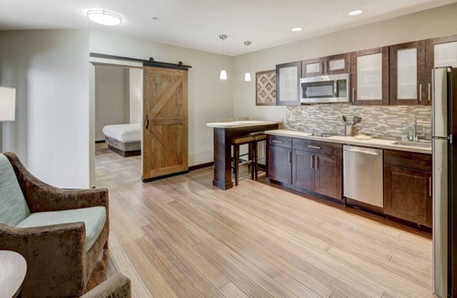 Downtown Baltimore Hotel | Staybridge Suites Baltimore - Inner Harbor by IHG