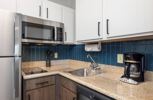 Rogers Hotel | Staybridge Suites Bentonville-Rogers by IHG