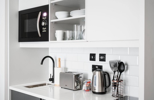 Brighton City Centre Hotel | Staybridge Suites Brighton by IHG