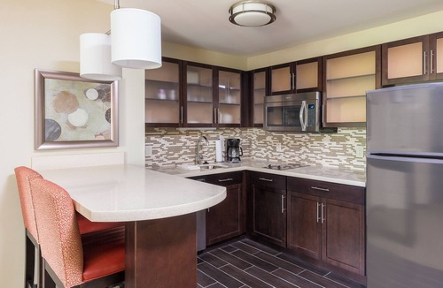 Canton Hotel | Staybridge Suites Canton by IHG