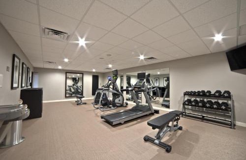 Humble Hotel | Staybridge Suites Houston - Humble Beltway 8 E by IHG