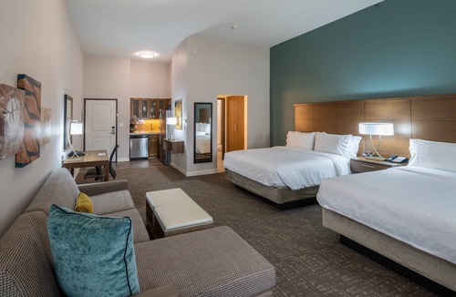 Baytown Hotel | Staybridge Suites Houston East - Baytown by IHG