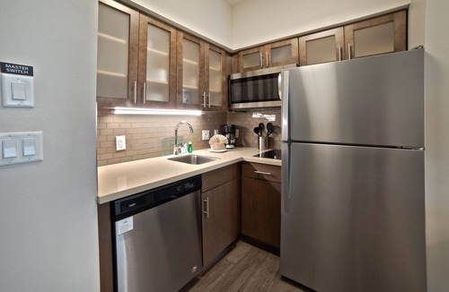 Humble Hotel | Staybridge Suites Houston - Humble Beltway 8 E by IHG
