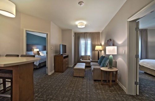 Humble Hotel | Staybridge Suites Houston - Humble Beltway 8 E by IHG