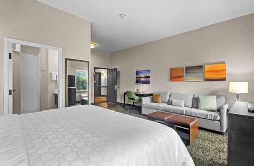Webster Hotel | Staybridge Suites Houston-Nasa/Clear Lake by IHG