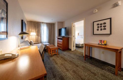 Energy Corridor Hotel | Staybridge Suites Houston West - Energy Corridor by IHG