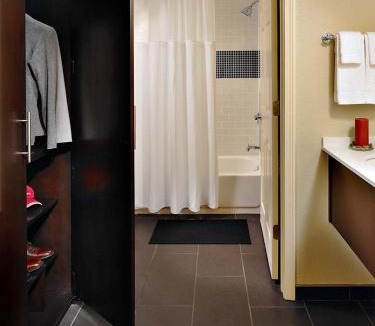 Longview Hotel | Staybridge Suites Longview by IHG
