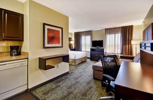 Middleton Hotel | Staybridge Suites Middleton/Madison-West by IHG