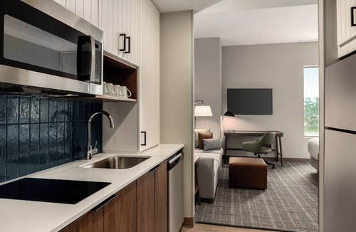 Norfolk - Virginia Beach Hotel | Staybridge Suites Norfolk Airport by IHG