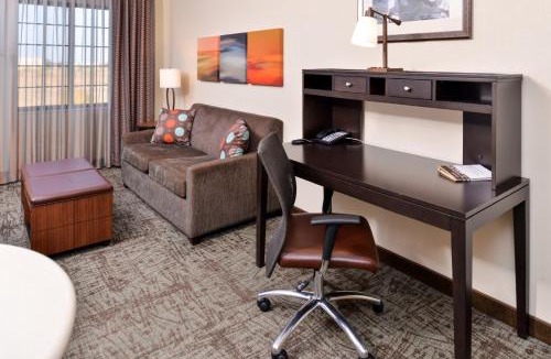 O'Fallon Hotel | Staybridge Suites O'Fallon Chesterfield by IHG