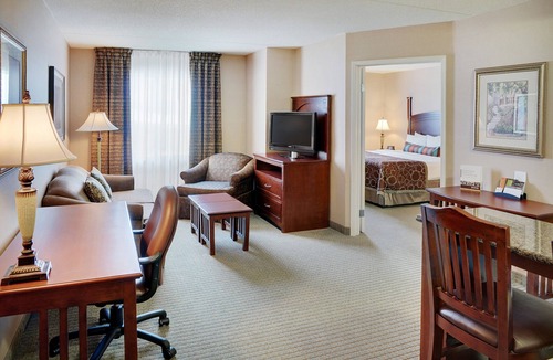 Oakville Hotel | Staybridge Suites Oakville by IHG
