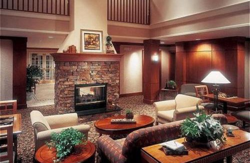 Oakville Hotel | Staybridge Suites Oakville Burlington by IHG