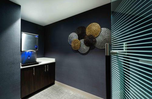 Quincy Hotel | Staybridge Suites - Quincy by IHG