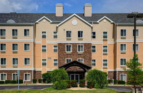 Rockford Hotel | Staybridge Suites Rockford by IHG