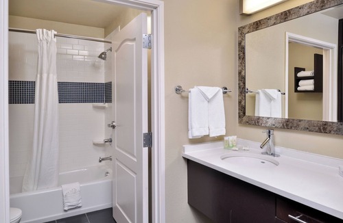 Hollywood Park Hotel | Staybridge Suites Stone Oak by IHG