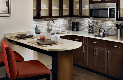McLean Hotel | Staybridge Suites Tysons - McLean by IHG