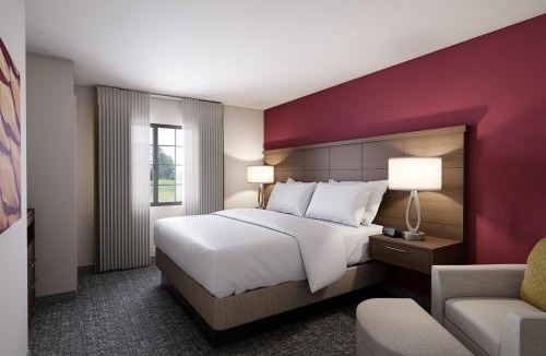 Rio Hotel | Staybridge Suites Charlottesville Airport by IHG