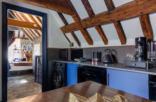 Heybridge Apartment | Staycations Maldon Suites