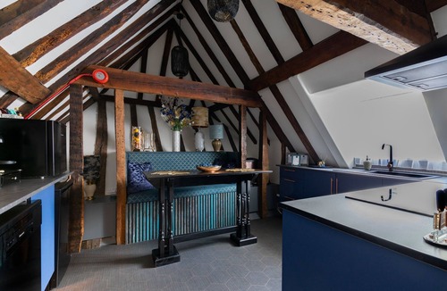 Heybridge Apartment | Staycations Maldon Suites