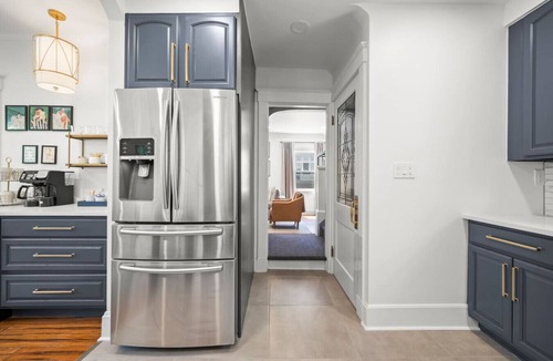 Hyde Park House | StayCedar&Serenity | Hyde Park