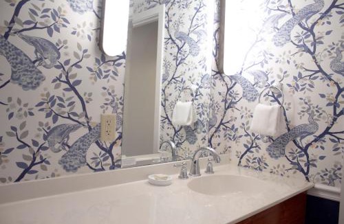 Gayborhood Hotel | StayCozy at The Arco